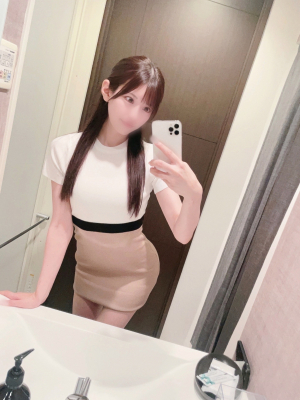 山岸 ゆい(外国人対応可)