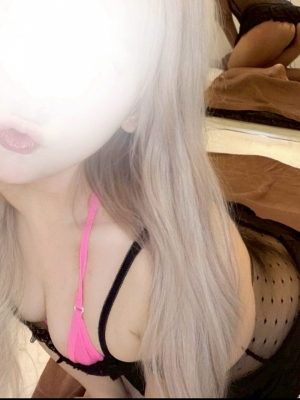 つき