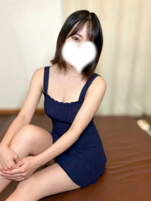 藤宮しの(新人)