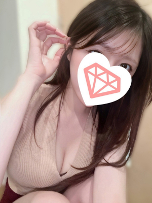 小湊 えみか【アロマジュエルズ】新宿 秋葉原 五反田 新橋メンズエステ 