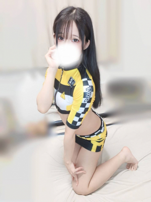 《新人》朝比奈しゅな