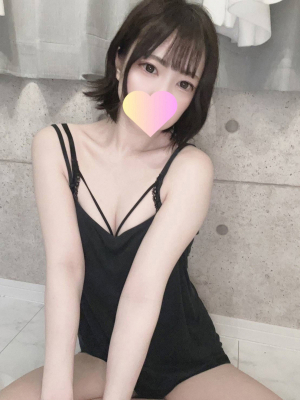 《新人》るる