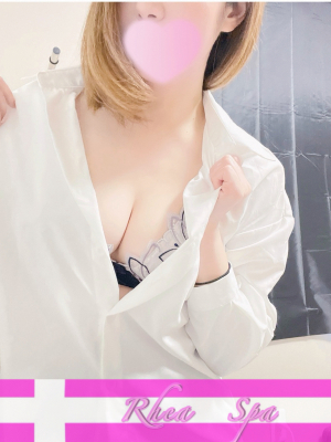 石田りさ