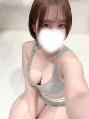ももな