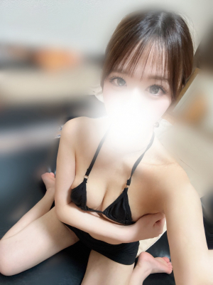 皐月ゆら