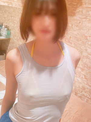 新人いおり