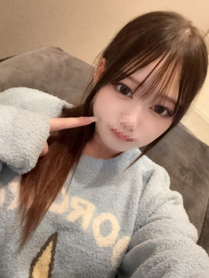 月城えま