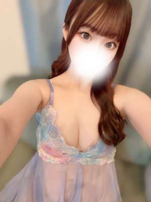 深田れな