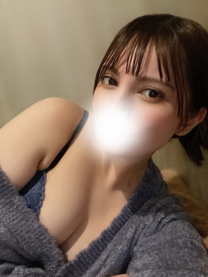 相川ひな