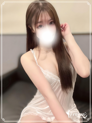 華月くるみ