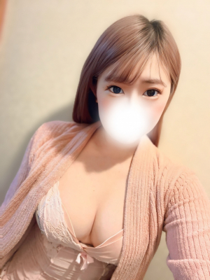 中野まゆ