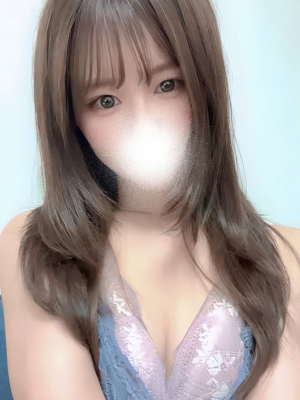 神巫りりあ