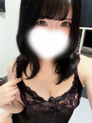 《新人》日向なつめ