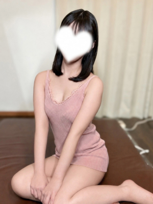 中西まい(新人)
