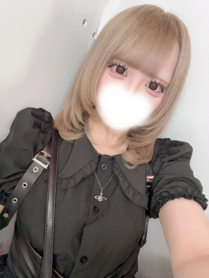 成瀬あこ