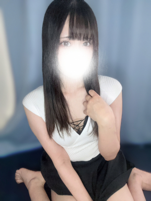 菅野まゆ