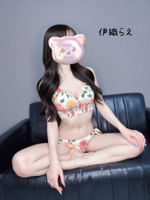 伊織らえ