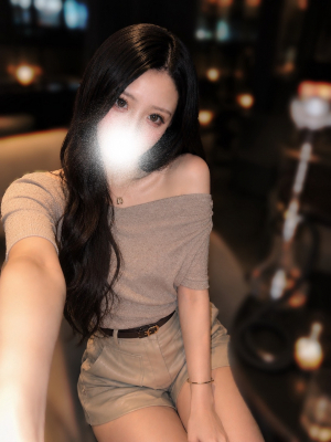 暁美　ほむら