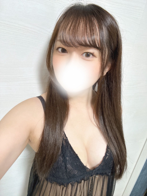 小春 みく