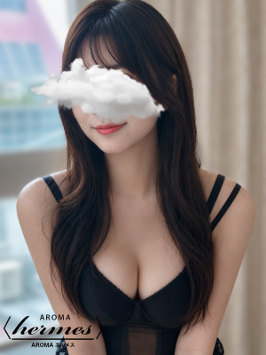 綾瀬　あき