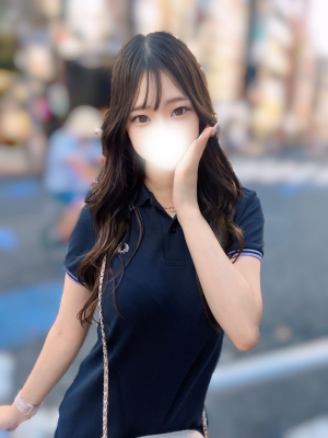 愛沢ゆあ