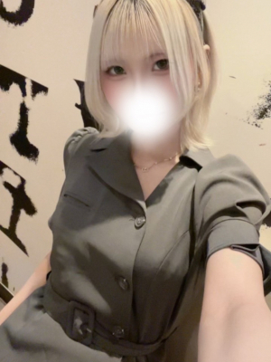 鷹宮せな