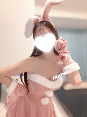 朝比奈まみ