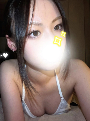 紫吹ありさ