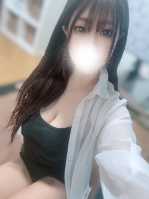 初音なぎ