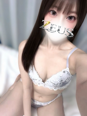 月乃 めぐ