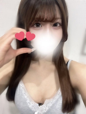 七海まゆ