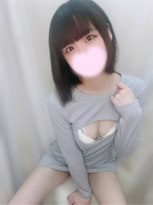 須王 たまき