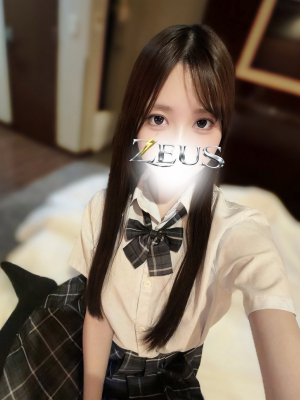 椎名 みおん