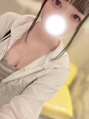 井上　うと