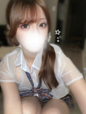 七海まゆ
