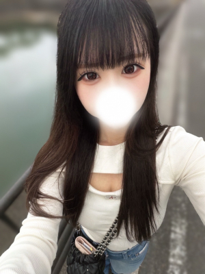 千歳えま