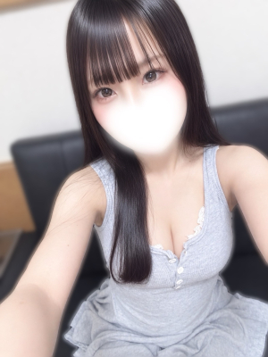 成瀬なぎ