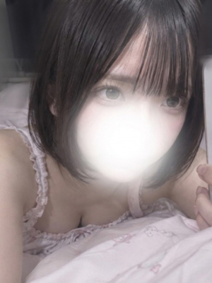 秋元りつ